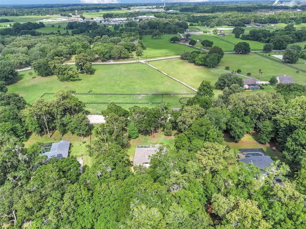 1989 NW 111th Loop Ocala FL 34475
