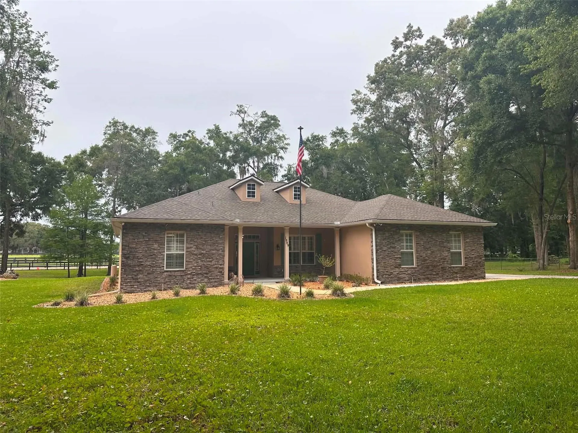 1989 NW 111th Loop Ocala FL 34475