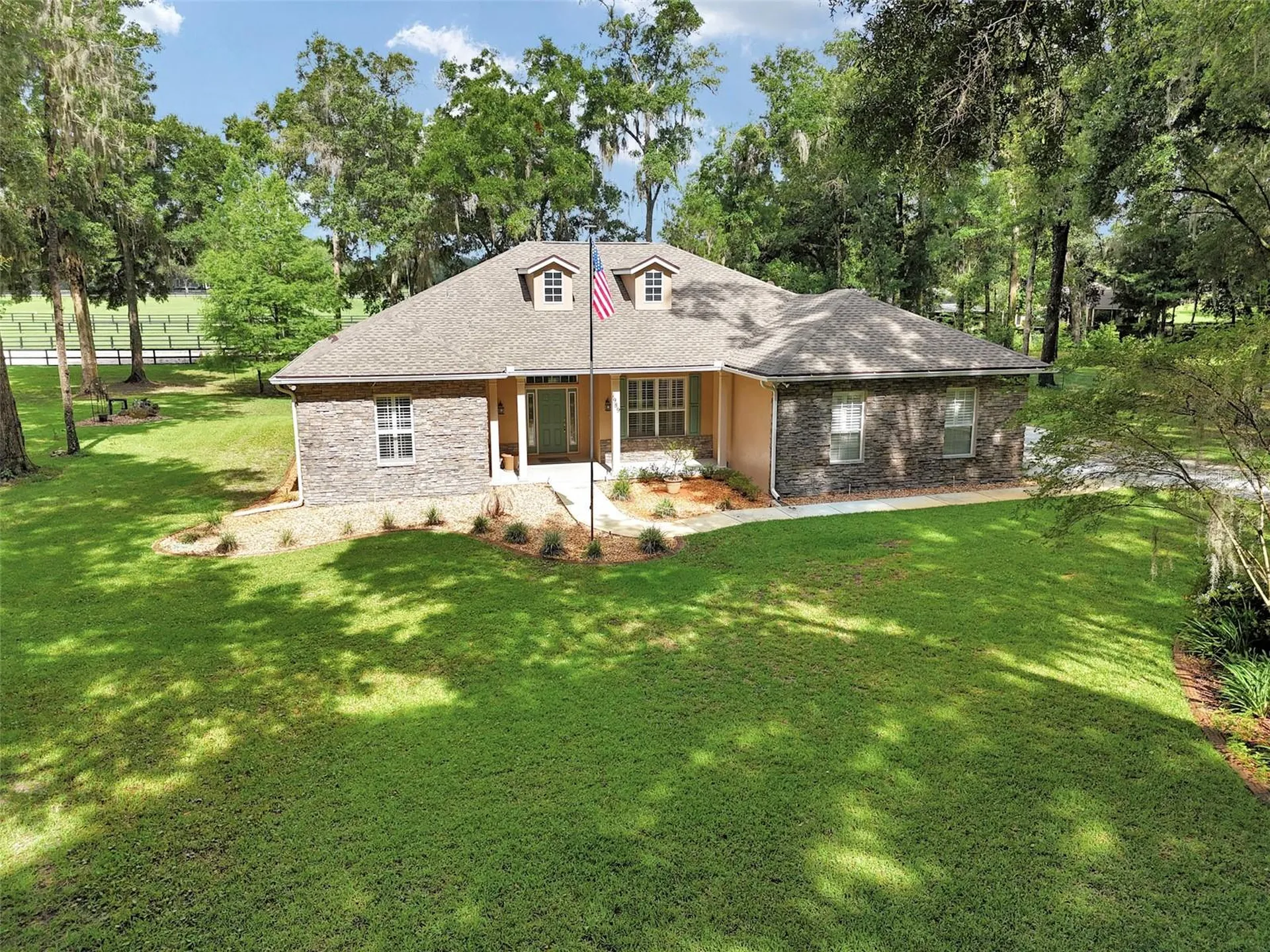 1989 NW 111th Loop Ocala FL 34475
