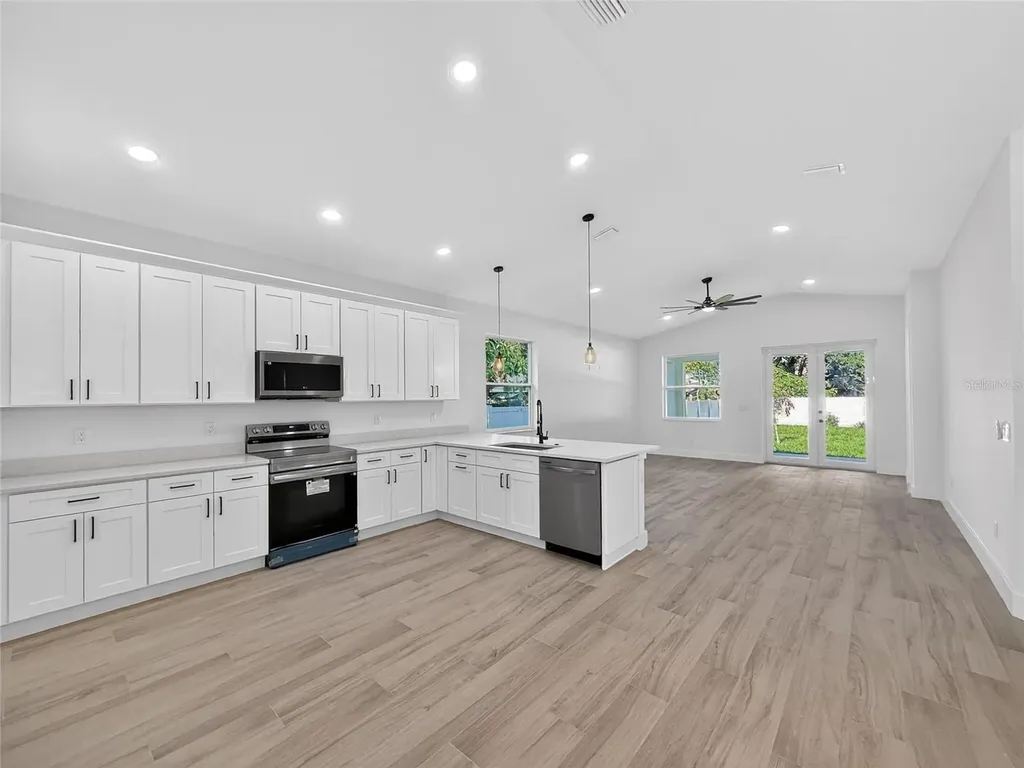 8409 N Rome Avenue Tampa FL 33604