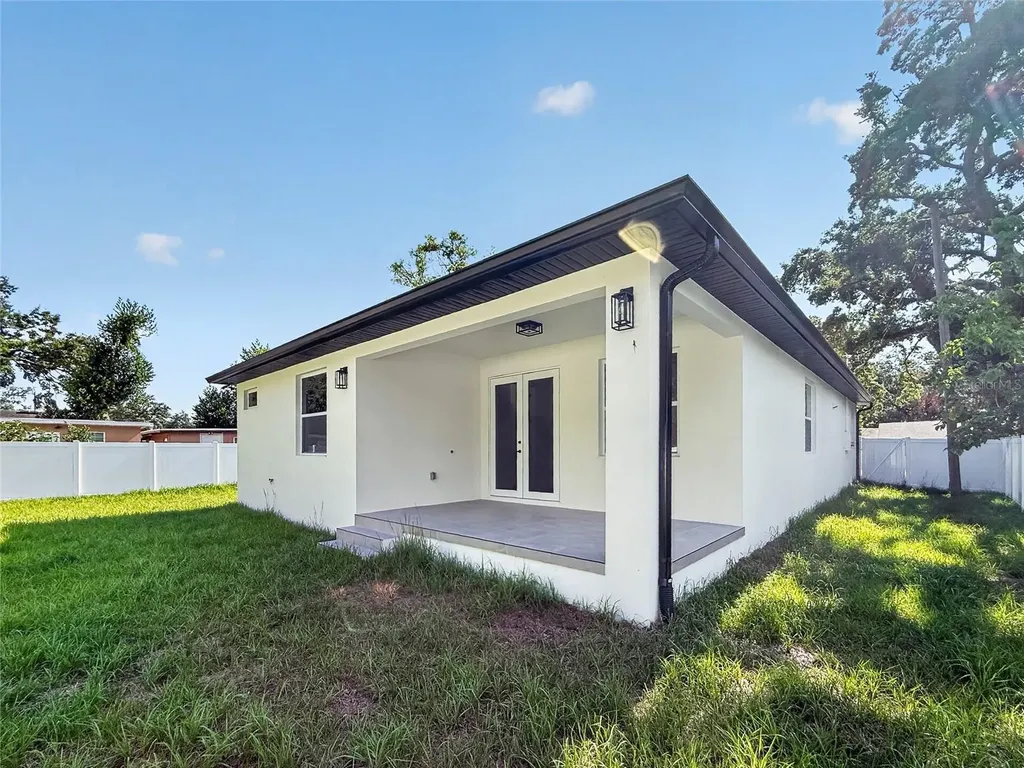 8409 N Rome Avenue Tampa FL 33604