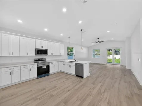 8409 N Rome Avenue Tampa FL 33604
