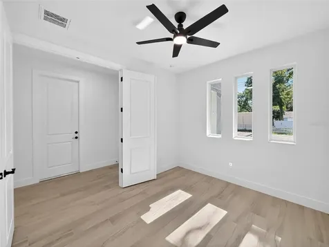 8409 N Rome Avenue Tampa FL 33604