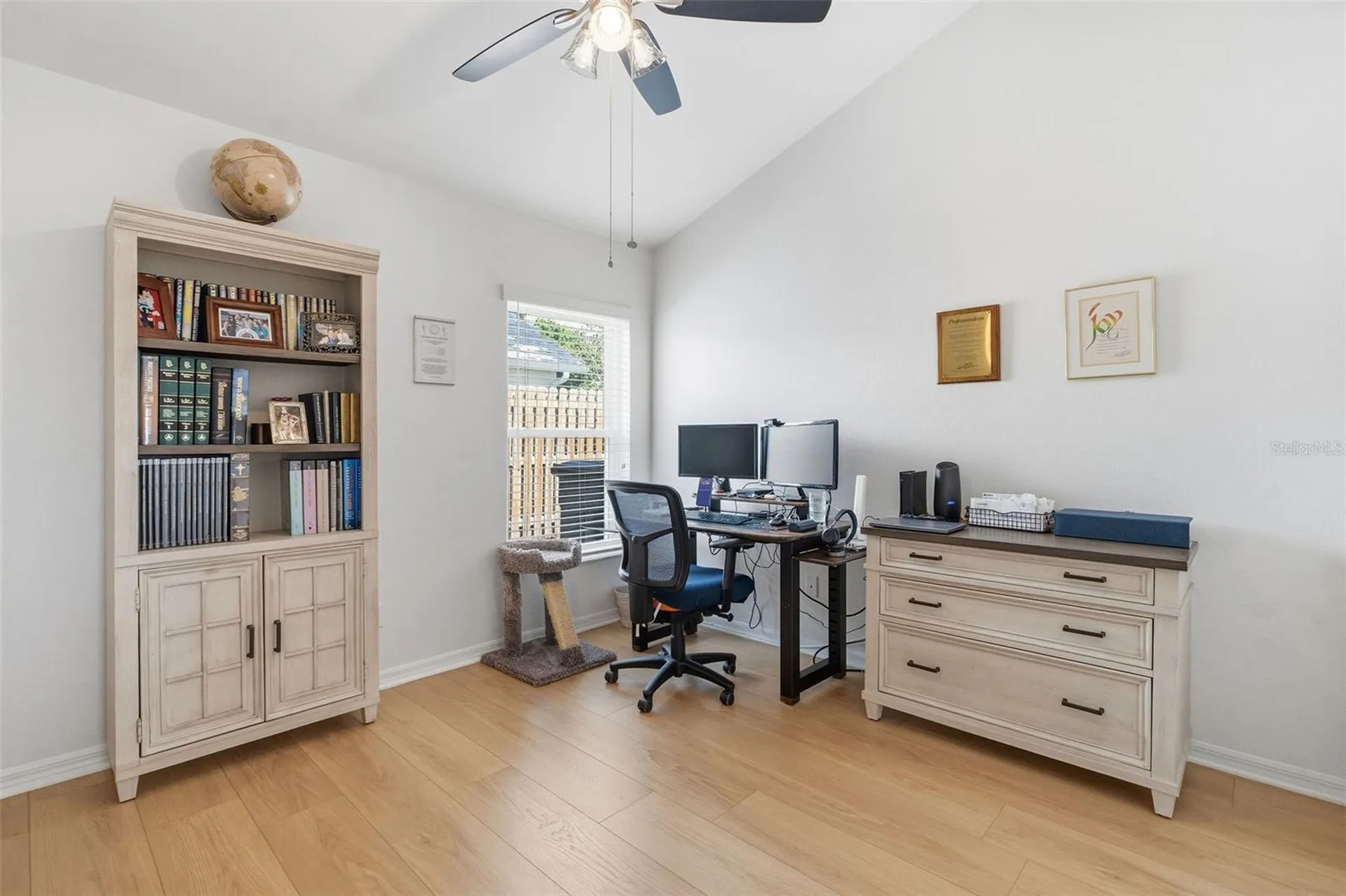 2468 Hidden Pines Lane Clearwater FL 33761