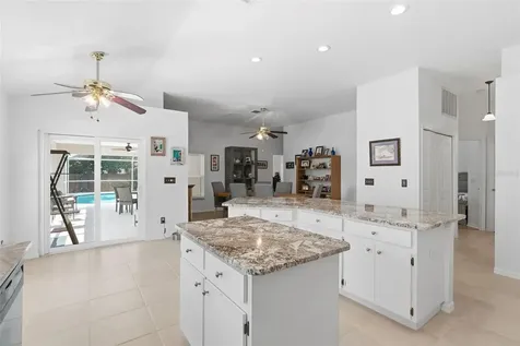 2468 Hidden Pines Lane Clearwater FL 33761