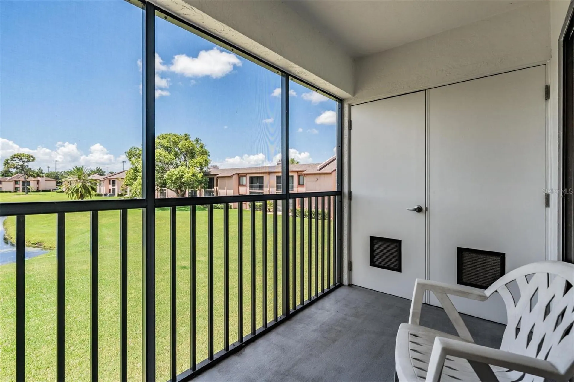 112 Lakeview Place Oldsmar FL 34677