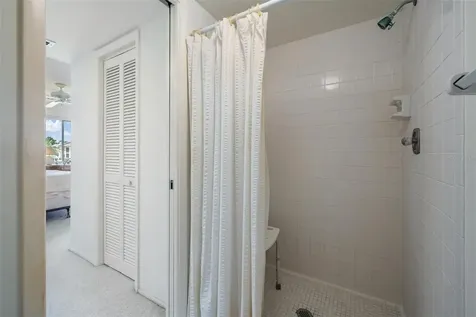 112 Lakeview Place Oldsmar FL 34677
