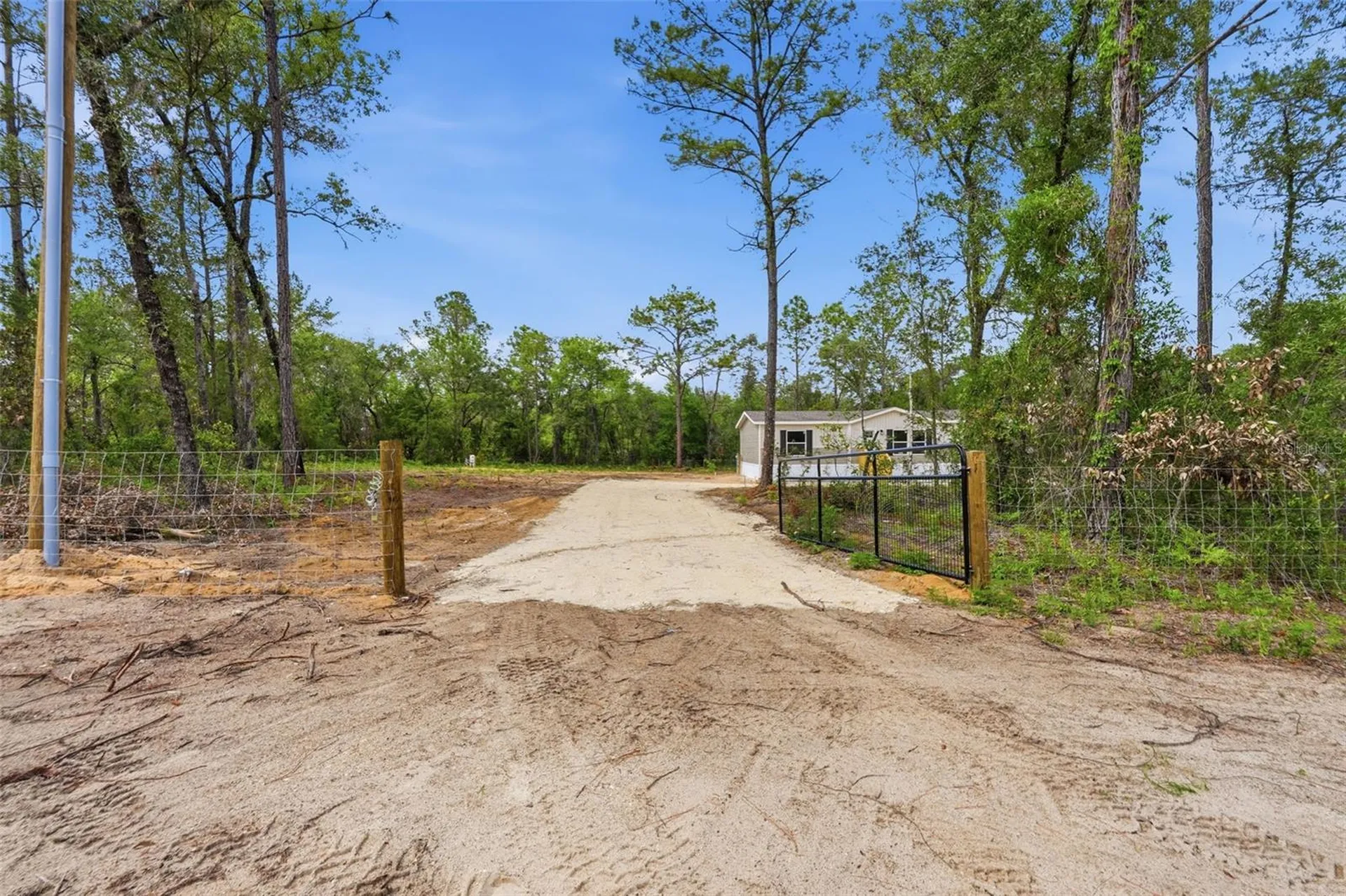 12671 NE 16th Street Williston FL 32696