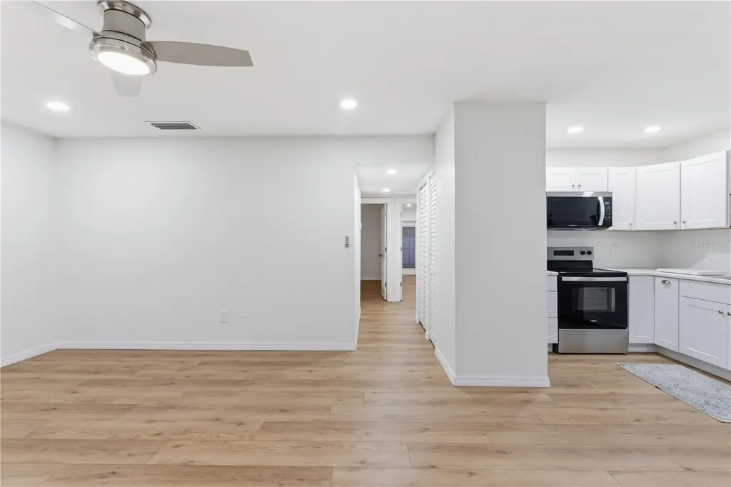 8607 May Circle Tampa FL 33614