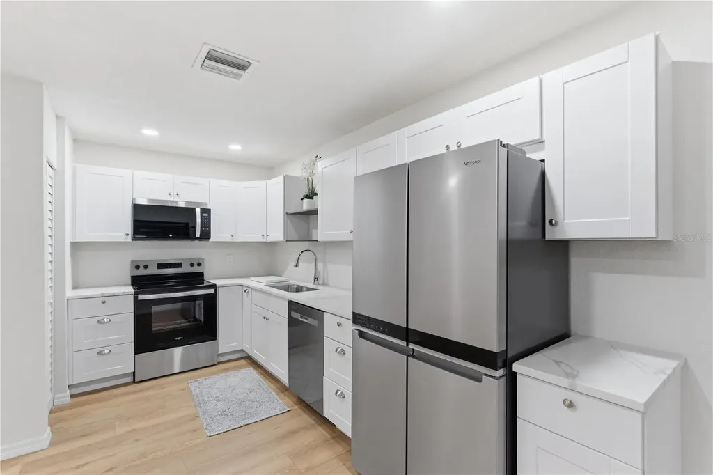8607 May Circle Tampa FL 33614