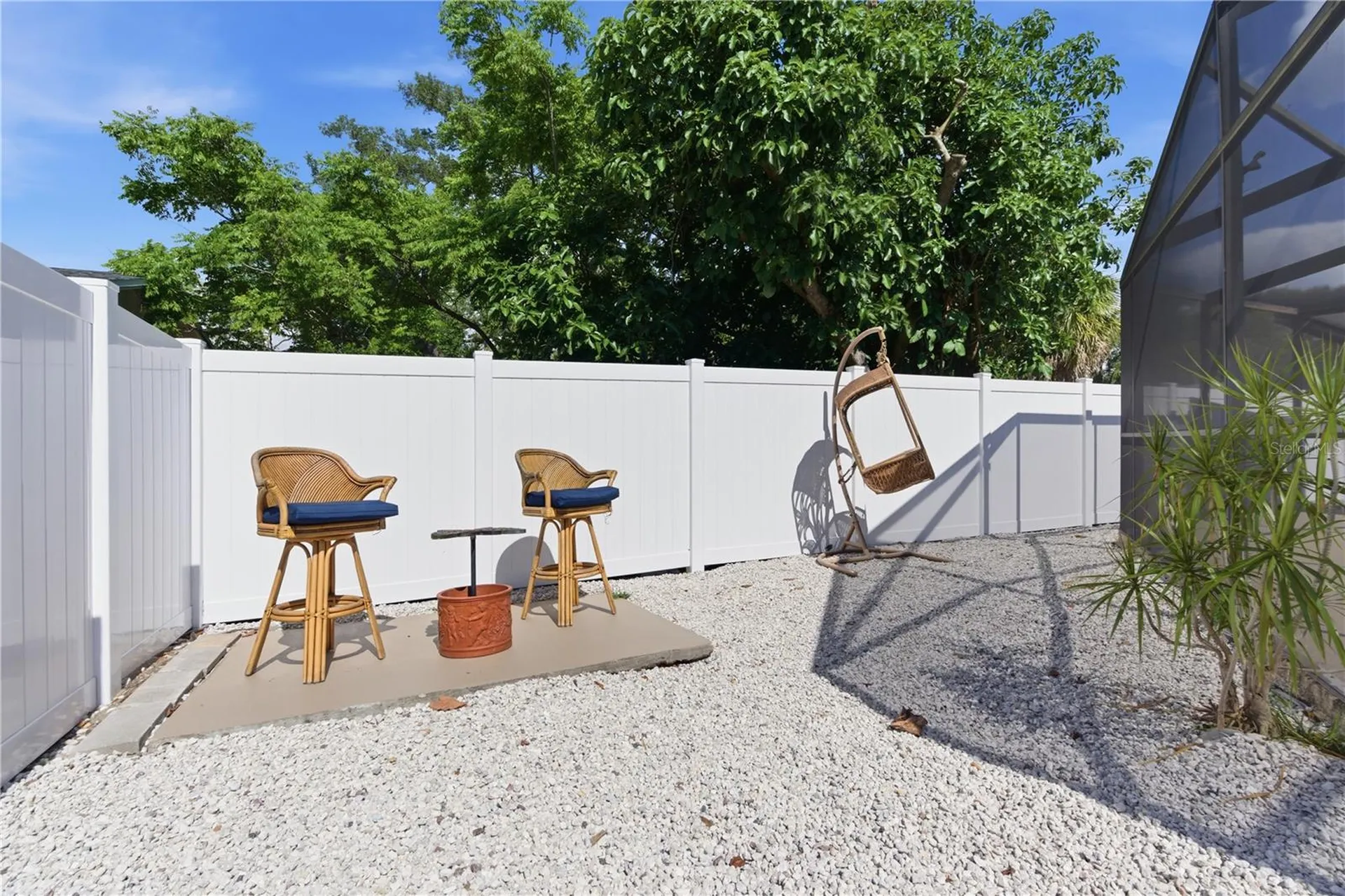 8607 May Circle Tampa FL 33614