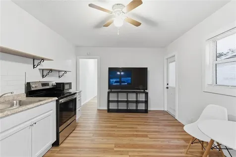 8607 May Circle Tampa FL 33614