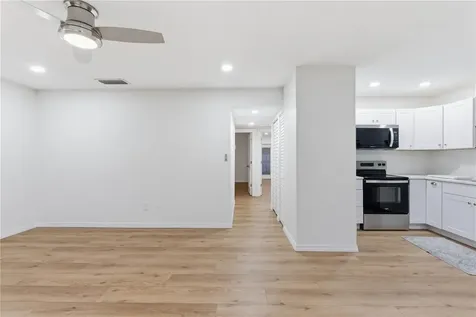 8607 May Circle Tampa FL 33614