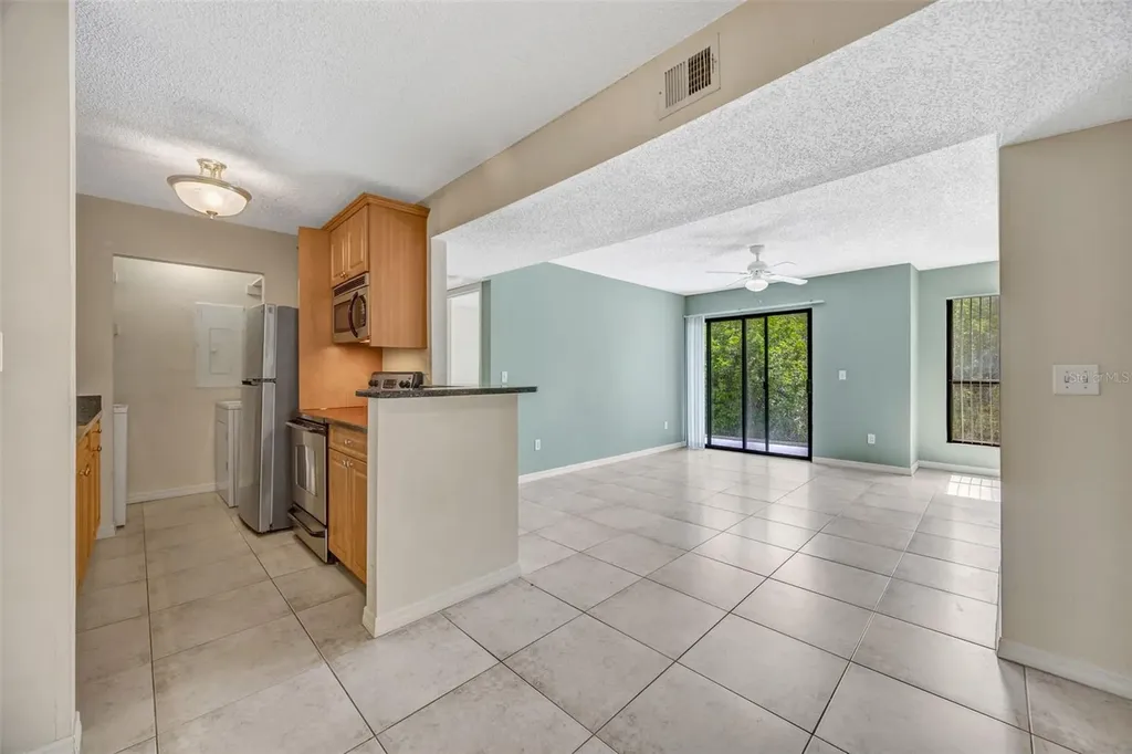 455 Alt 19 S Palm Harbor FL 34683