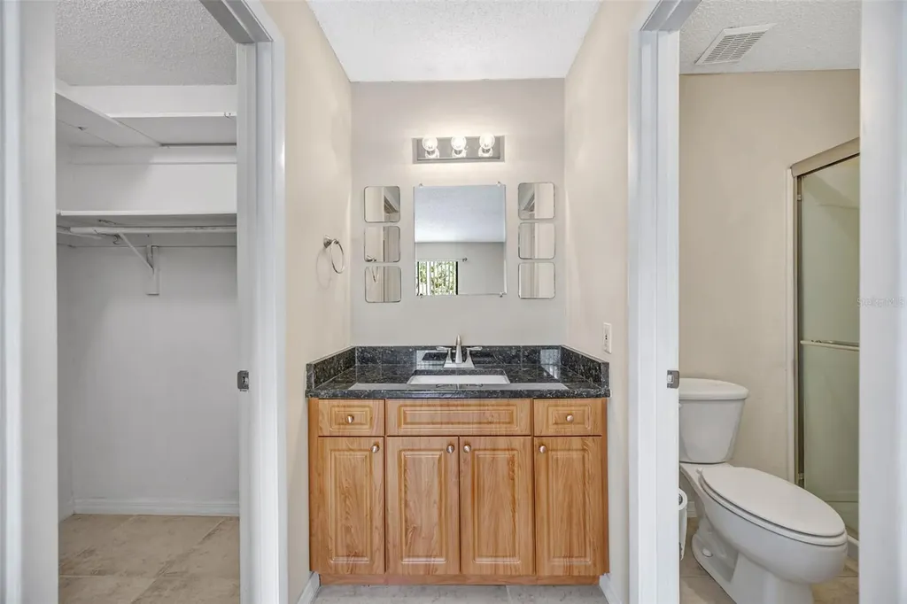 455 Alt 19 S Palm Harbor FL 34683