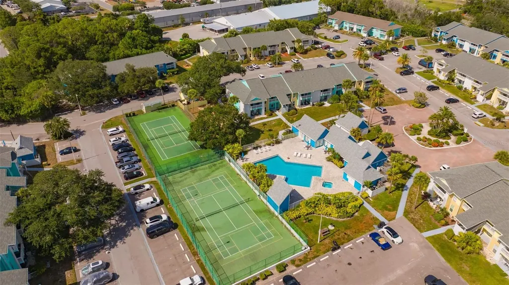 455 Alt 19 S Palm Harbor FL 34683