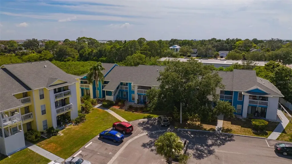 455 Alt 19 S Palm Harbor FL 34683