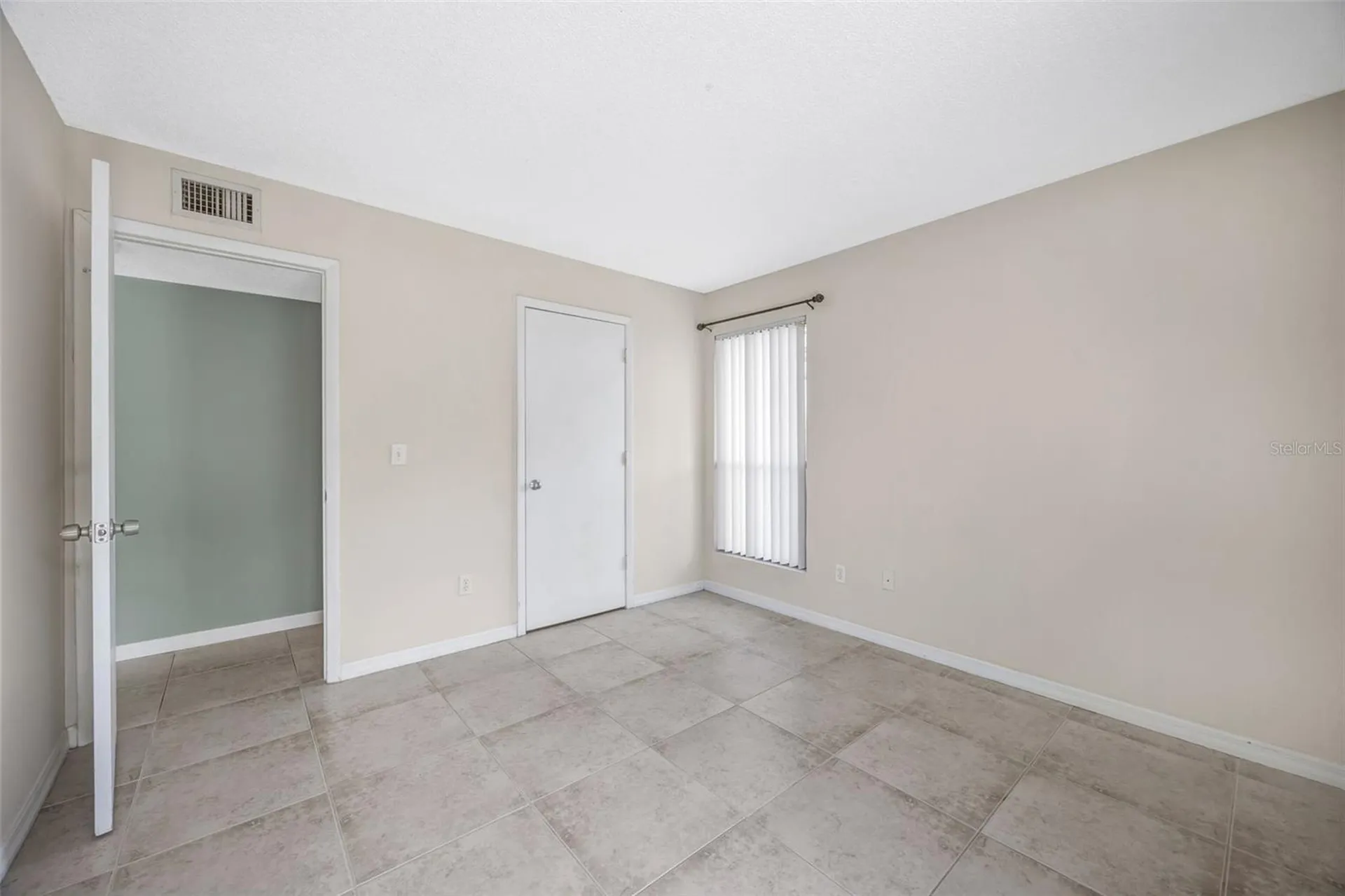 455 Alt 19 S Palm Harbor FL 34683