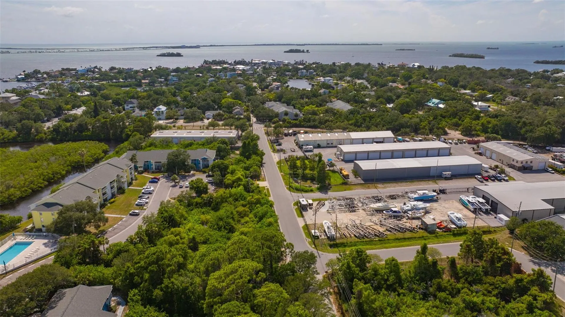 455 Alt 19 S Palm Harbor FL 34683