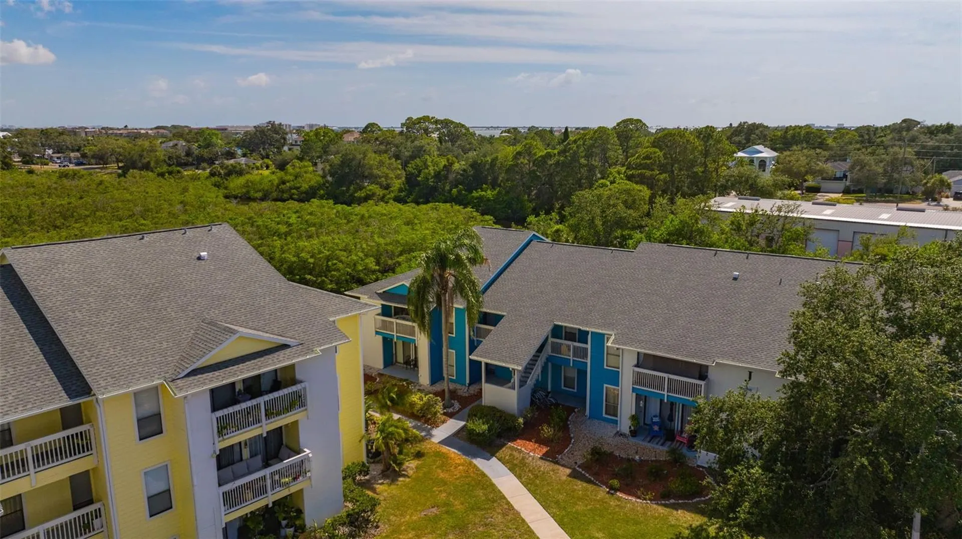 455 Alt 19 S Palm Harbor FL 34683