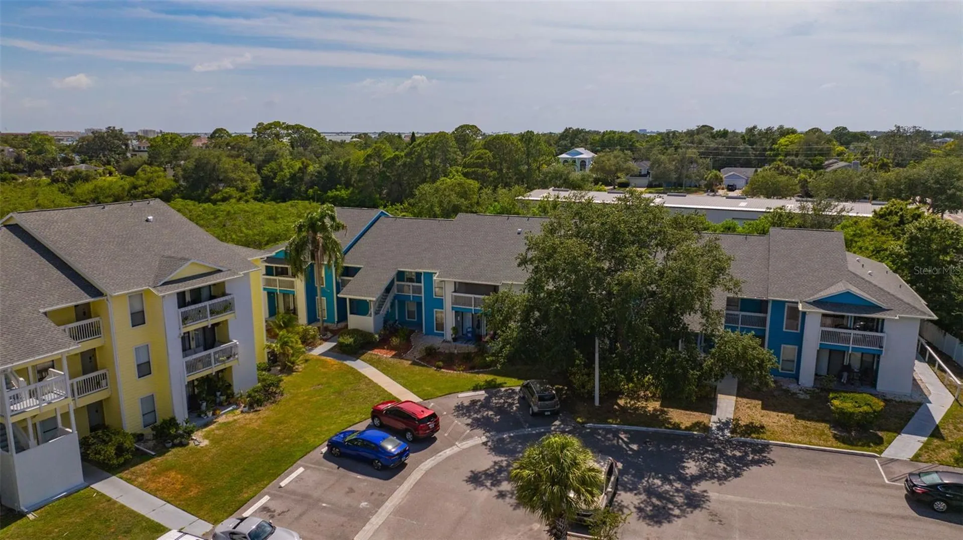 455 Alt 19 S Palm Harbor FL 34683