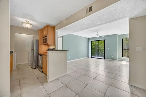 455 Alt 19 S Palm Harbor FL 34683