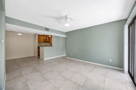 455 Alt 19 S Palm Harbor FL 34683