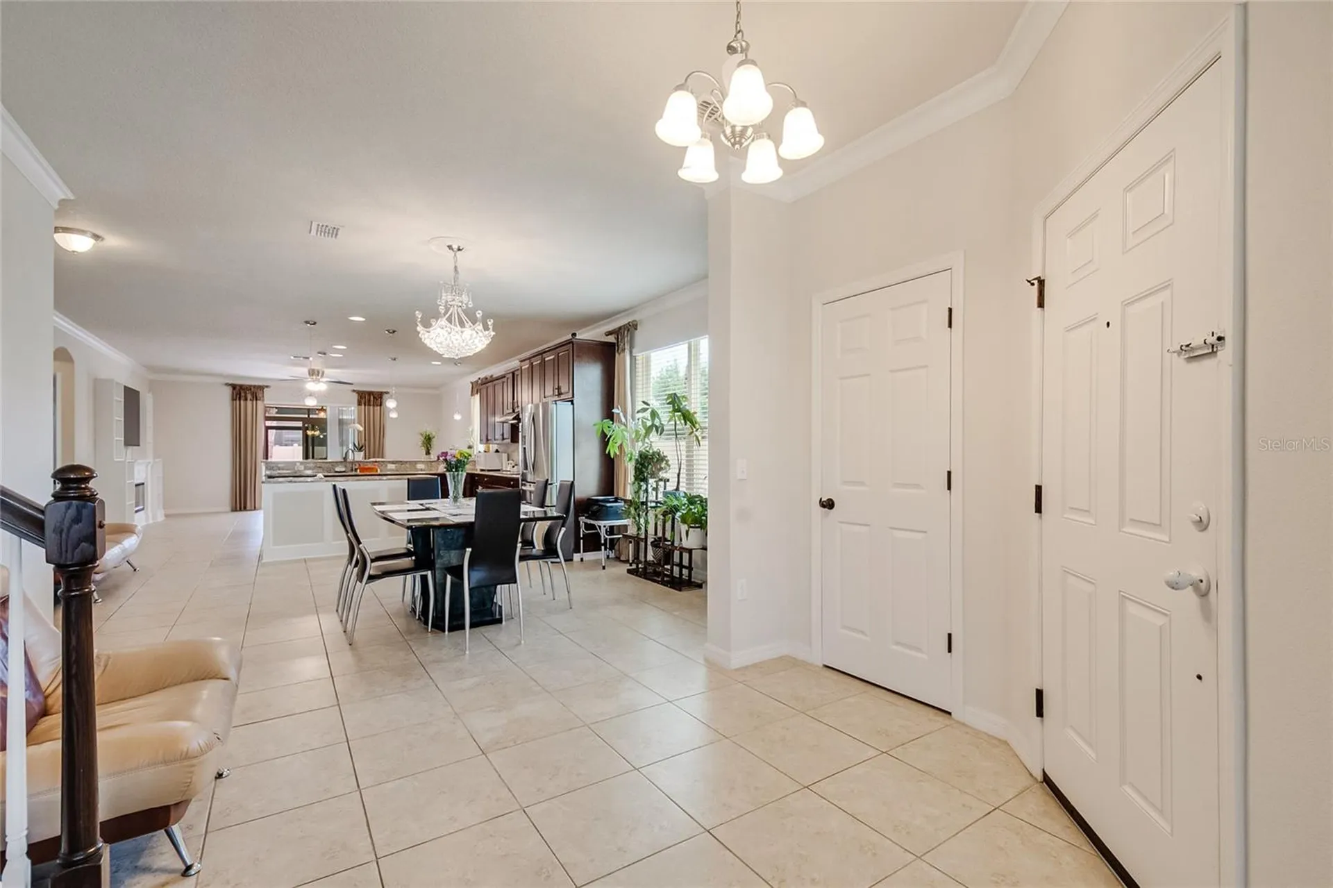 2001 Red Bluff Avenue Apopka FL 32712