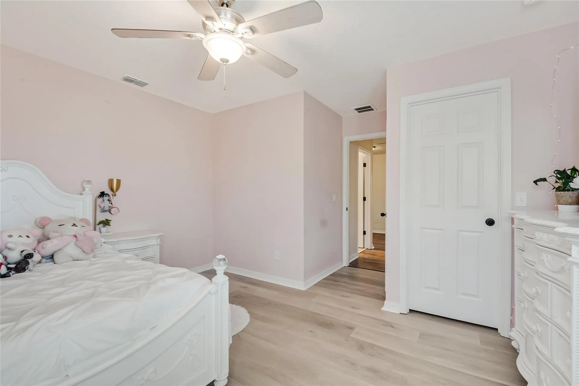 2001 Red Bluff Avenue Apopka FL 32712