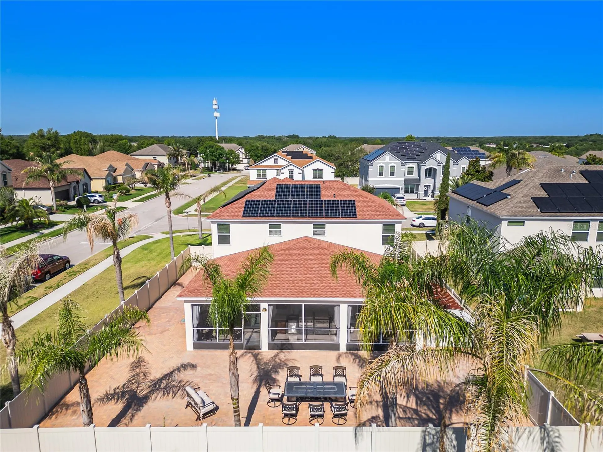 2001 Red Bluff Avenue Apopka FL 32712