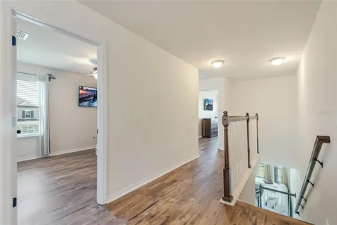 2001 Red Bluff Avenue Apopka FL 32712