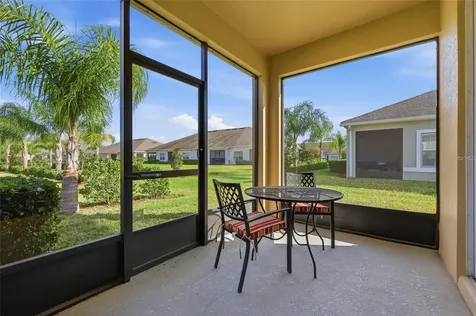 2872 Attwater Loop Winter Haven FL 33884
