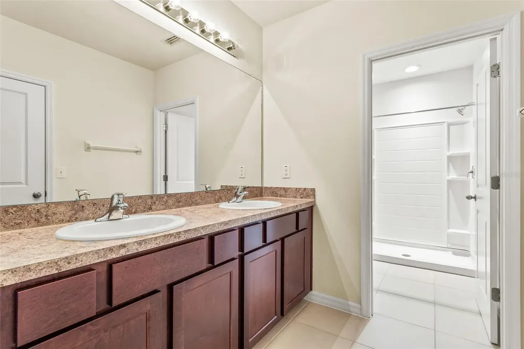 8959 Indigo Trail Loop Riverview FL 33578