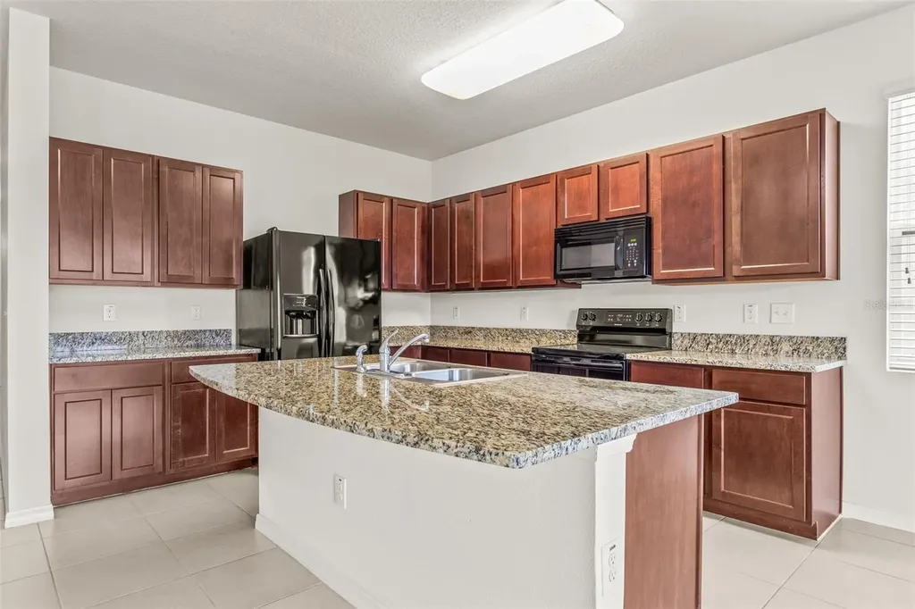 8959 Indigo Trail Loop Riverview FL 33578