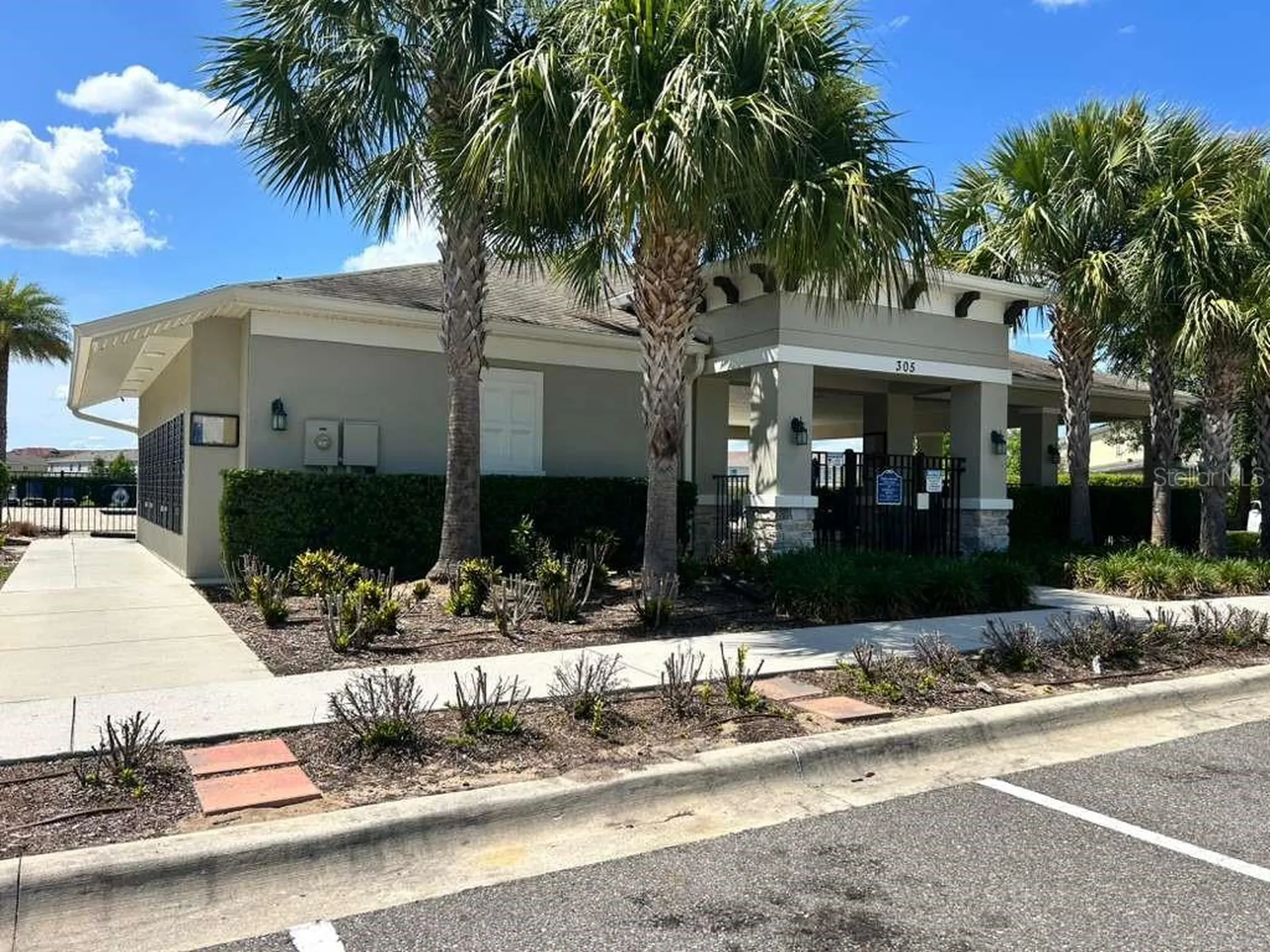 471 Arbor Lakes Drive Davenport FL 33896