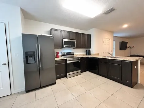 471 Arbor Lakes Drive Davenport FL 33896