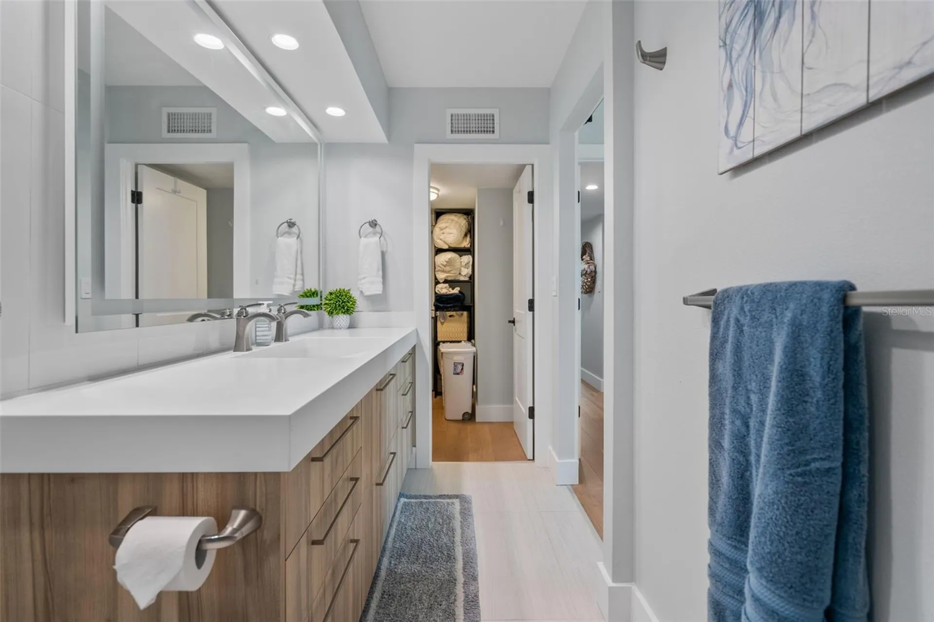 1050 Longboat Club Road Longboat Key FL 34228