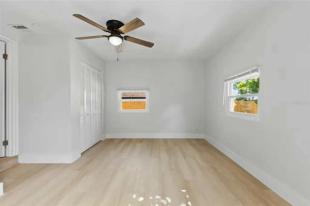 4115 Fairfield Avenue S St Petersburg FL 33711