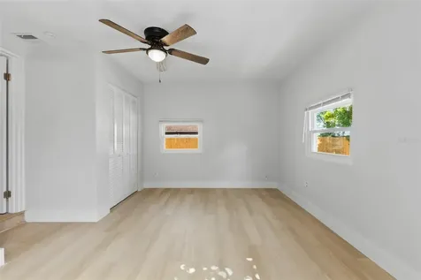 4115 Fairfield Avenue S St Petersburg FL 33711