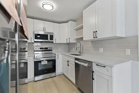 4115 Fairfield Avenue S St Petersburg FL 33711