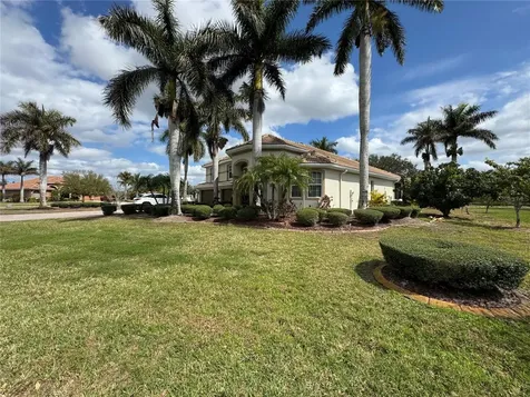 317 Country Meadows Way Bradenton FL 34212