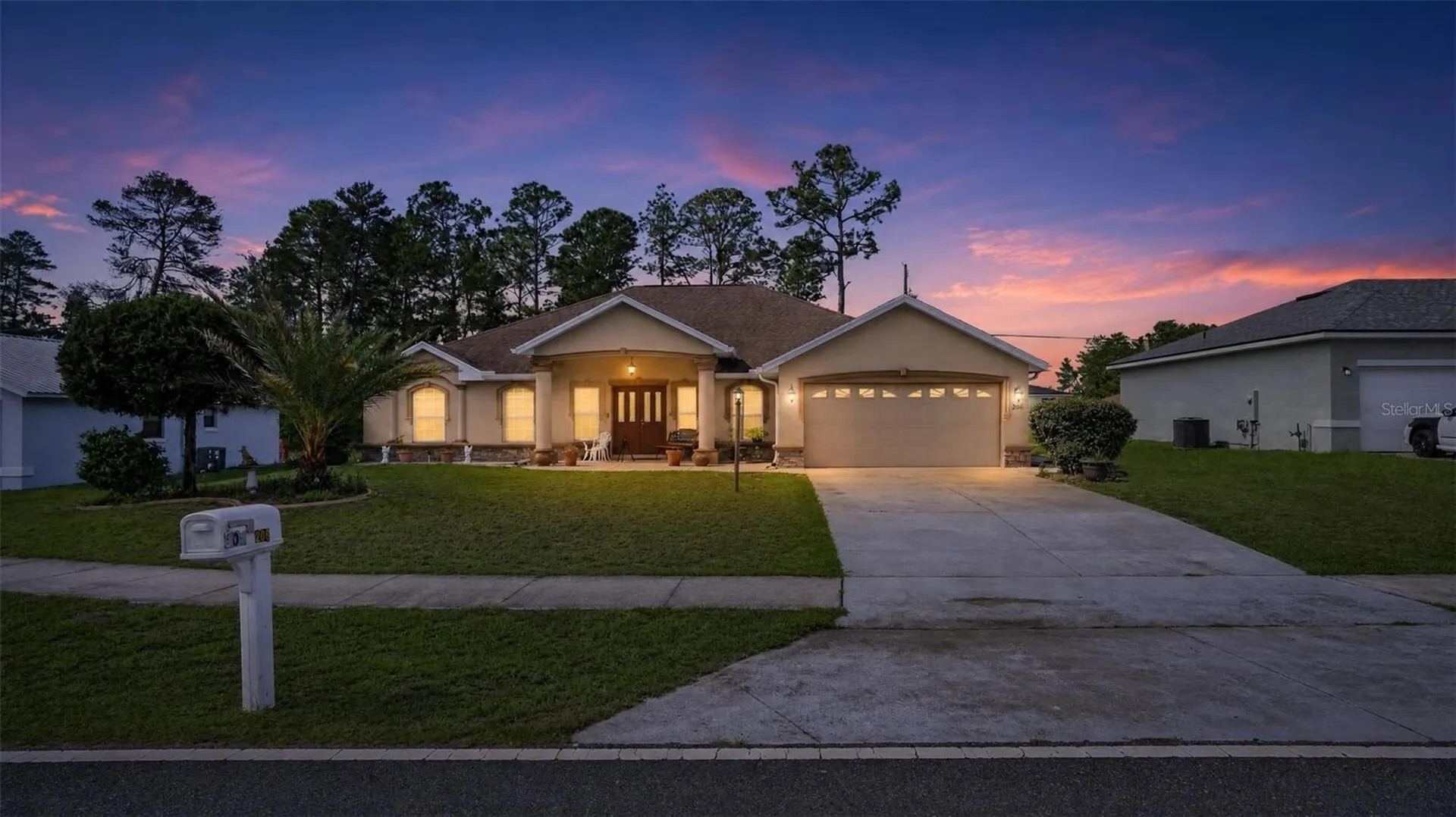 208 Marion Oaks Trail Ocala FL 34473