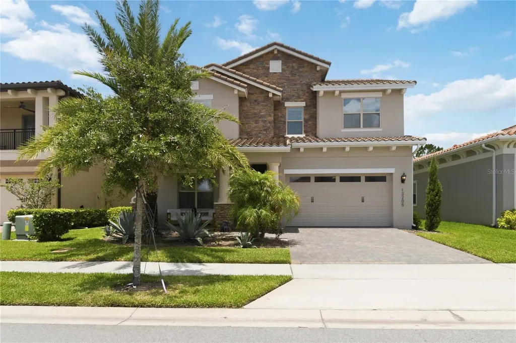 13205 Bromborough Drive Orlando FL 32832