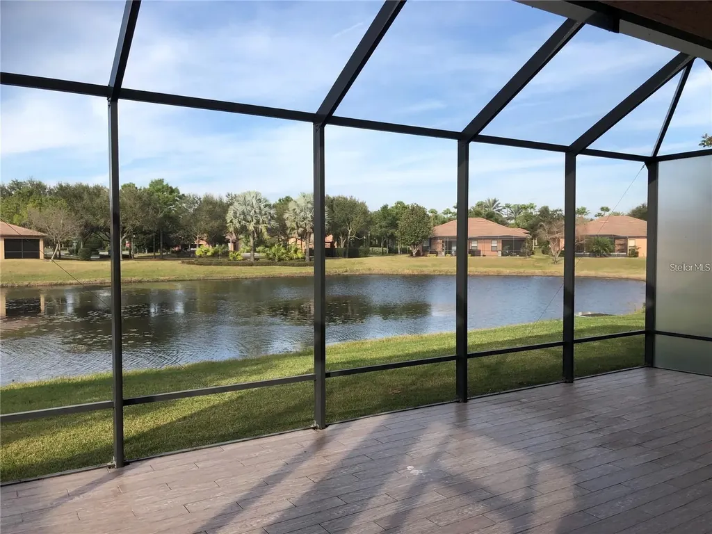 140 Shell Falls Drive Apollo Beach FL 33572