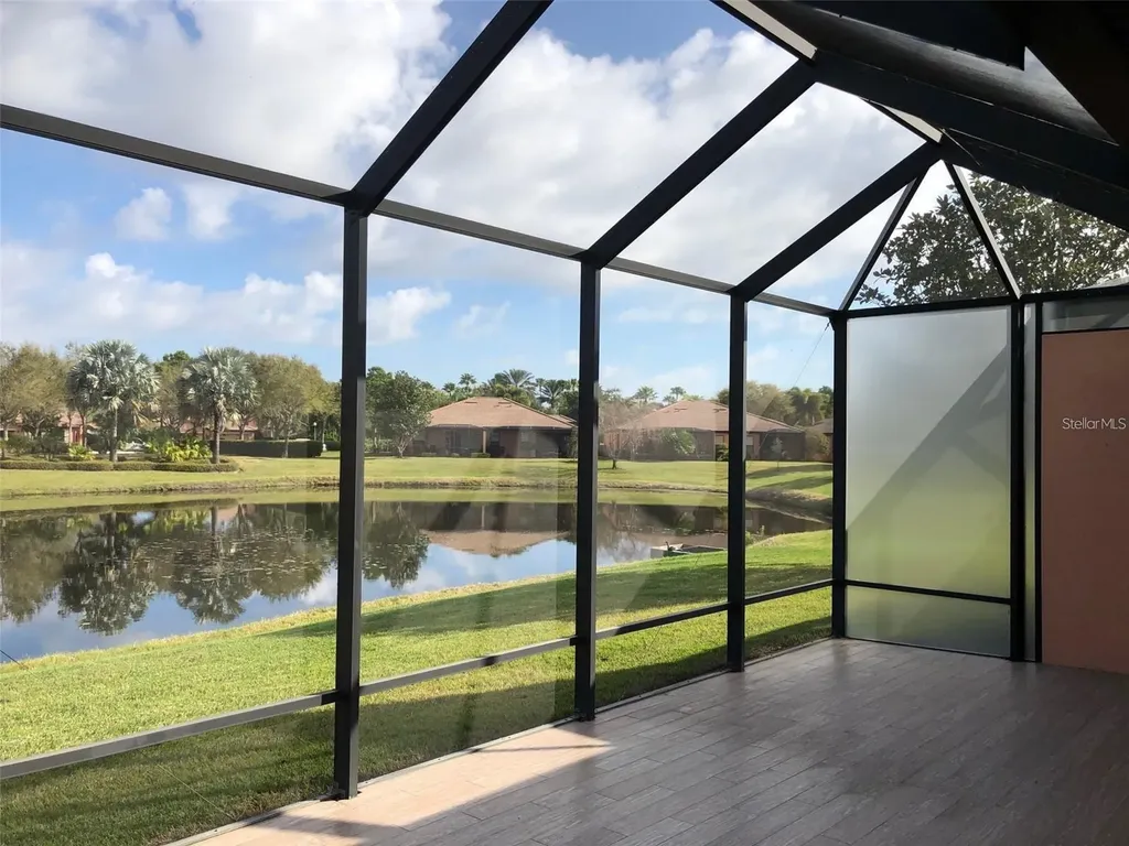 140 Shell Falls Drive Apollo Beach FL 33572