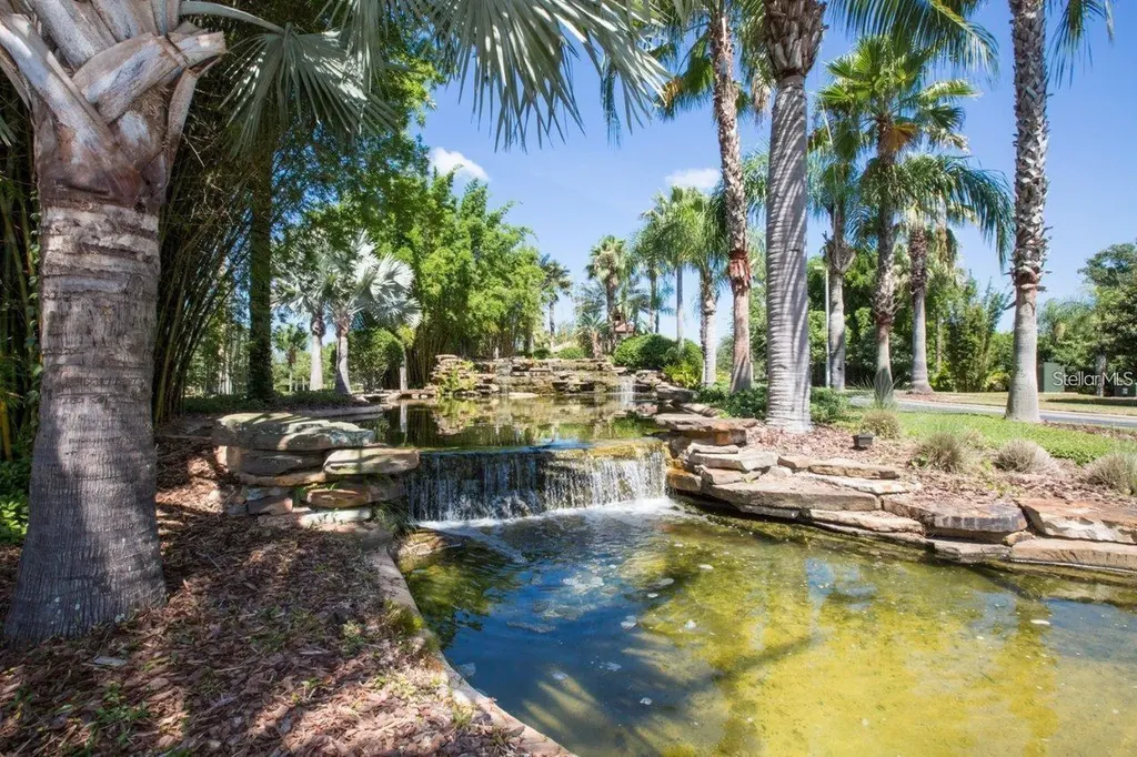 140 Shell Falls Drive Apollo Beach FL 33572