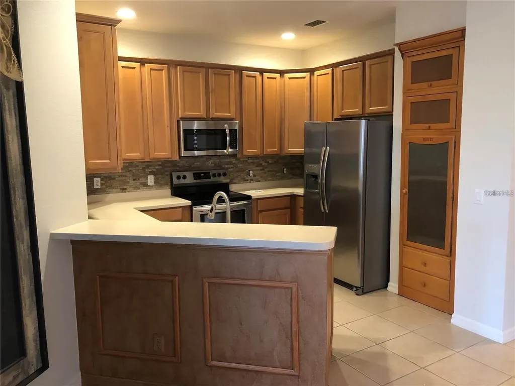 140 Shell Falls Drive Apollo Beach FL 33572