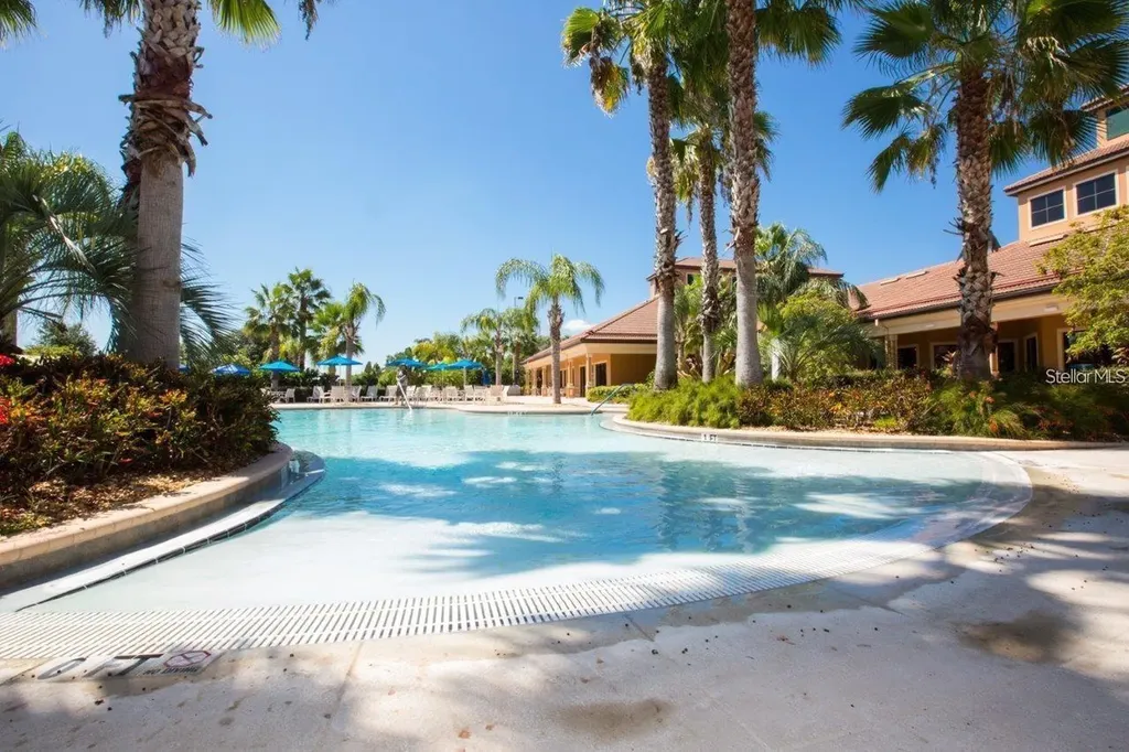 140 Shell Falls Drive Apollo Beach FL 33572