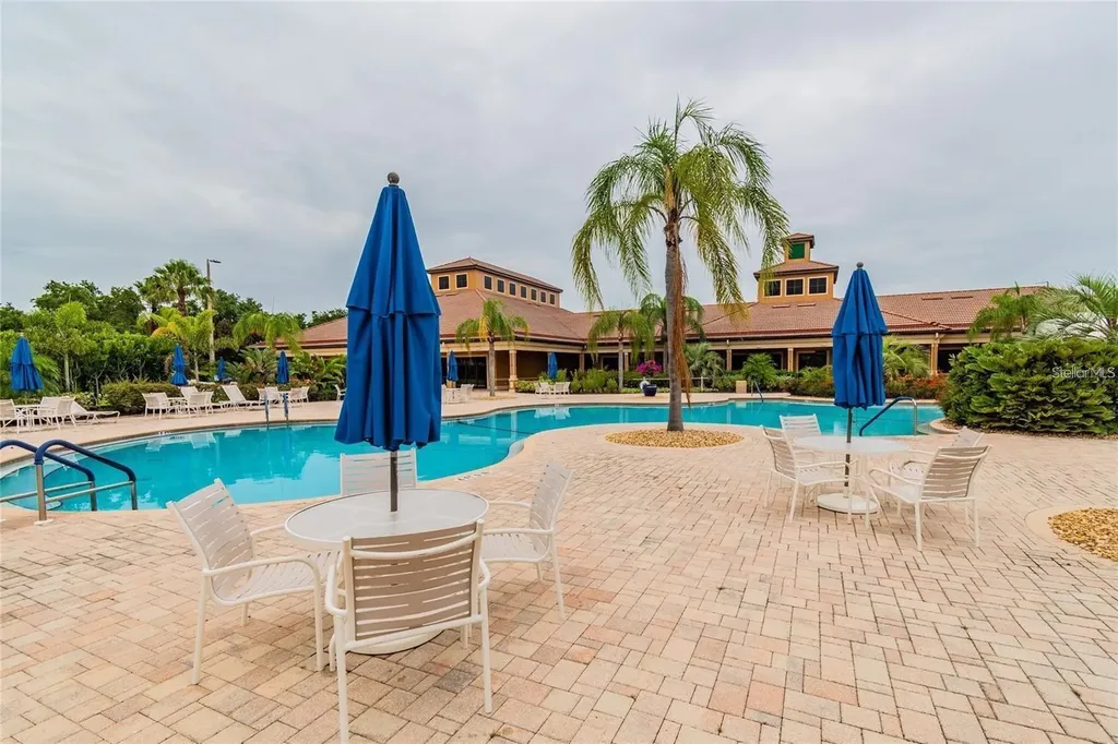 140 Shell Falls Drive Apollo Beach FL 33572