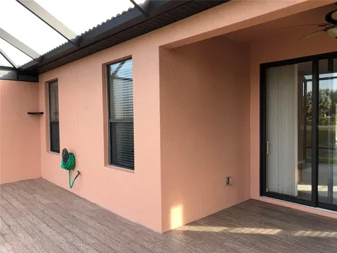 140 Shell Falls Drive Apollo Beach FL 33572